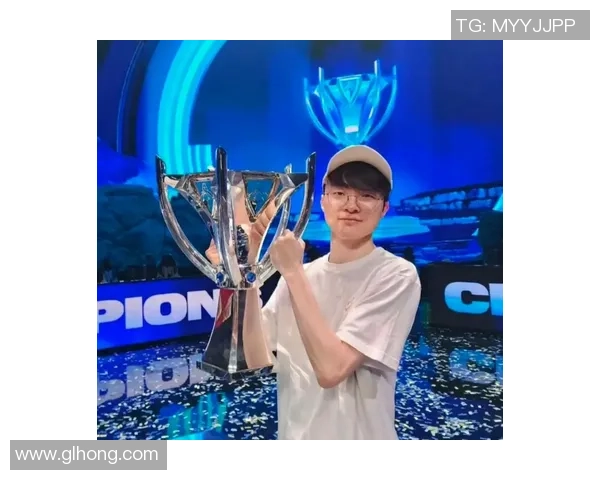 Zeus上单统治赛场再掀风暴助力战队重返巅峰荣耀时刻